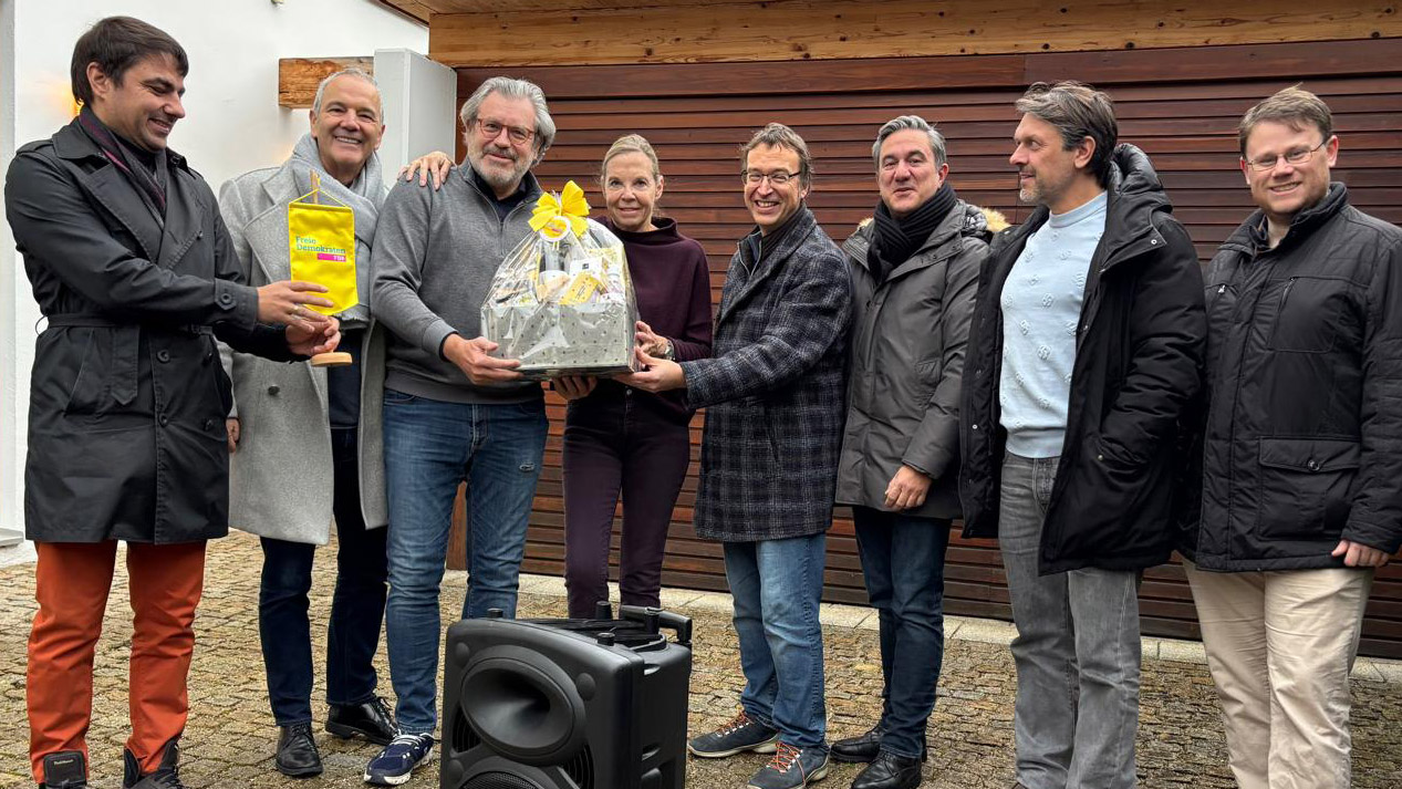 Kreis- und Gemeinderat Michael Ritz für 25 Jahre FDP Mitgliedschaft geehrt